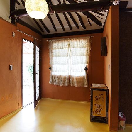 Sosohan Hanok Jeonju Εξωτερικό φωτογραφία