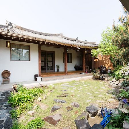 Sosohan Hanok Jeonju Εξωτερικό φωτογραφία