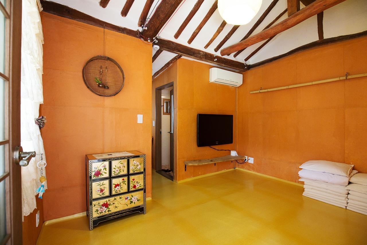 Sosohan Hanok Jeonju Εξωτερικό φωτογραφία