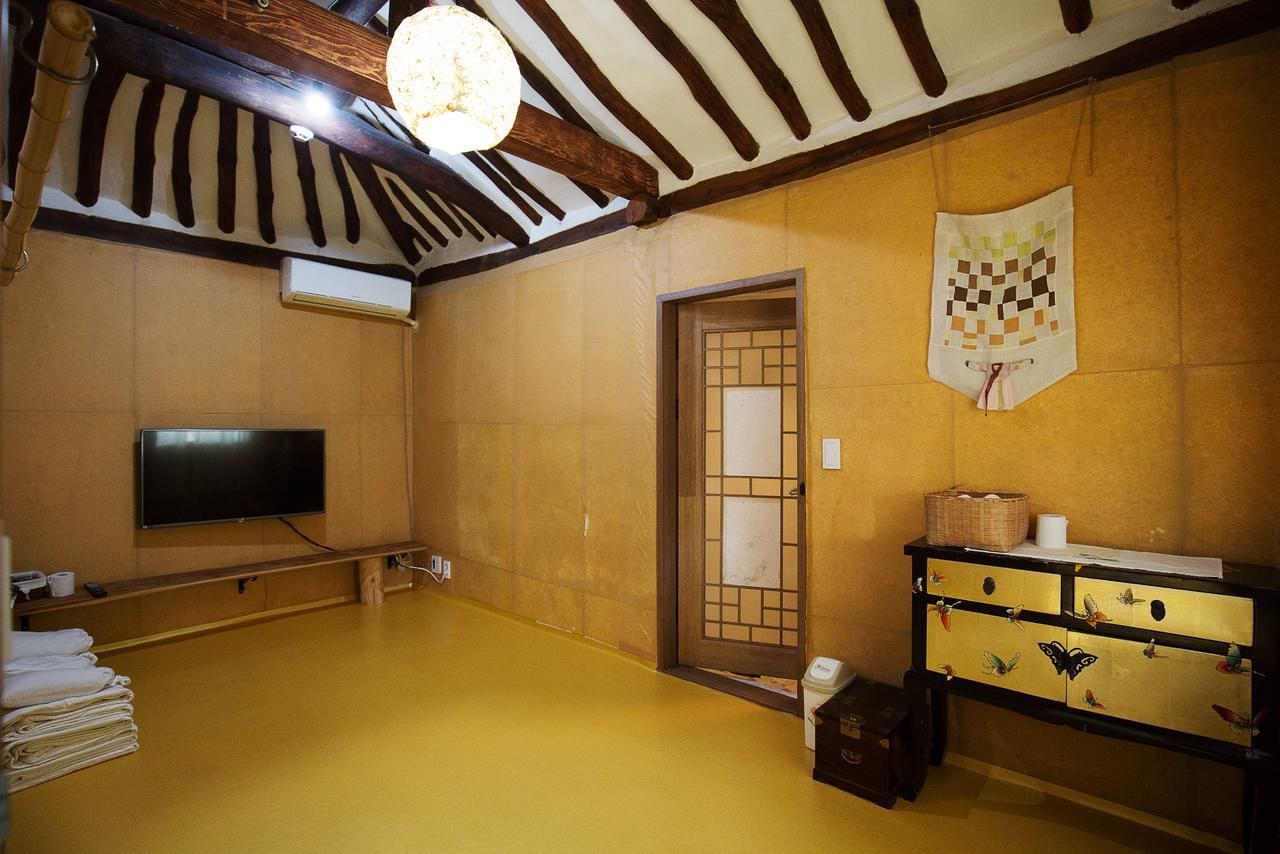 Sosohan Hanok Jeonju Εξωτερικό φωτογραφία