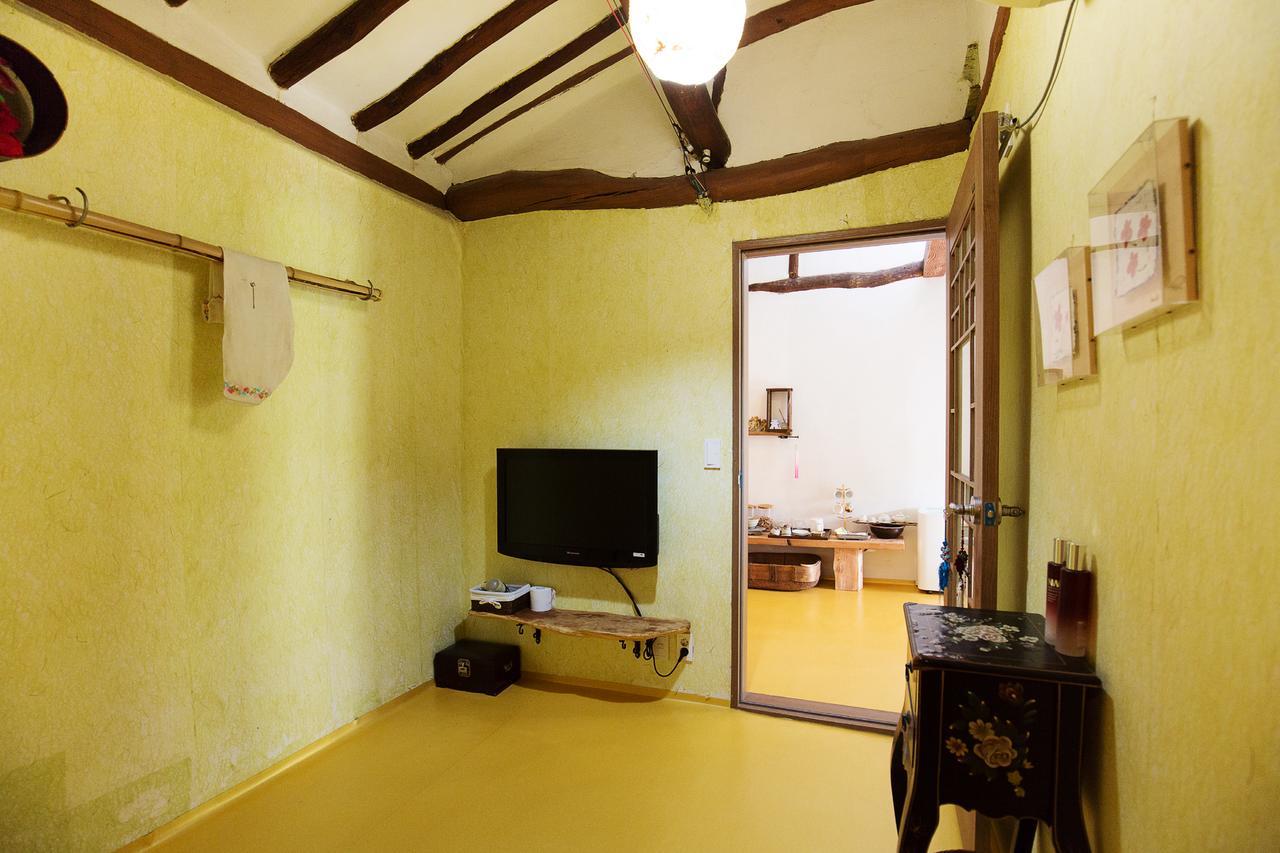Sosohan Hanok Jeonju Εξωτερικό φωτογραφία