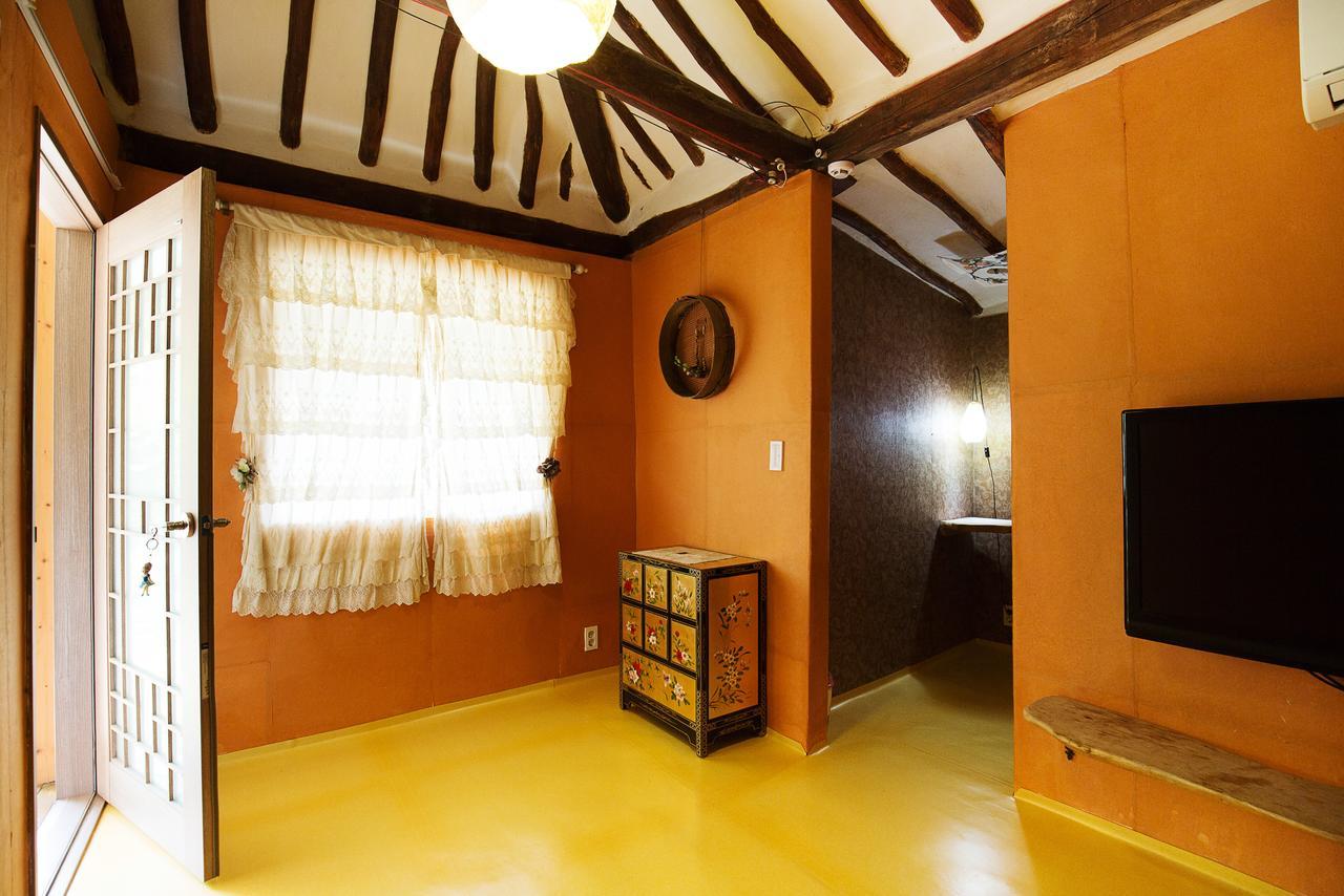 Sosohan Hanok Jeonju Εξωτερικό φωτογραφία