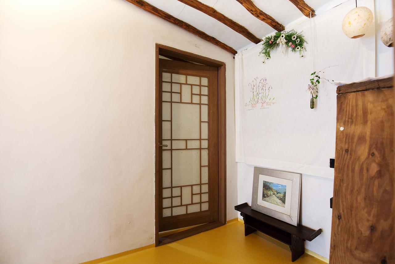 Sosohan Hanok Jeonju Εξωτερικό φωτογραφία
