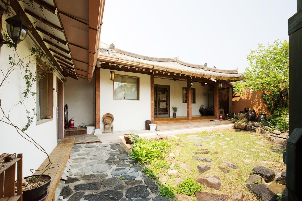 Sosohan Hanok Jeonju Εξωτερικό φωτογραφία